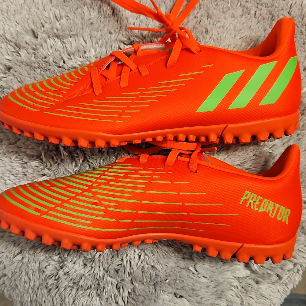 Adidas Predator Edge 4 indoor cleats